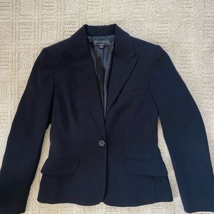 Women’s one button black blazer